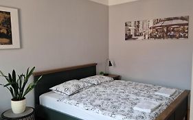 Artilerija'S Apartment
